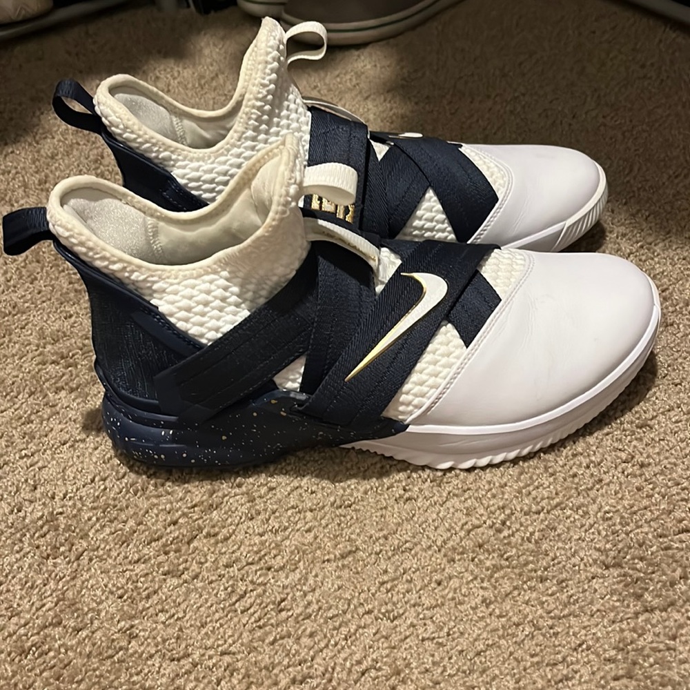 Mens Nike